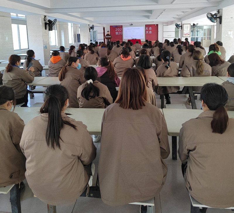 Z6尊龙凯时电气集团举行“女性魅力课堂”